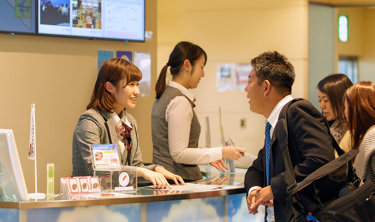 電車 バス乗車券 ホテル 旅館予約 施設案内 空港ですごす 函館空港公式webサイト Hakodate Airport